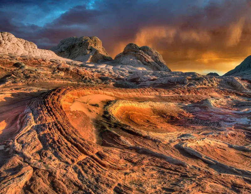 Cover Image for Embracing Nature: The Healing Power of Desert Landscapes