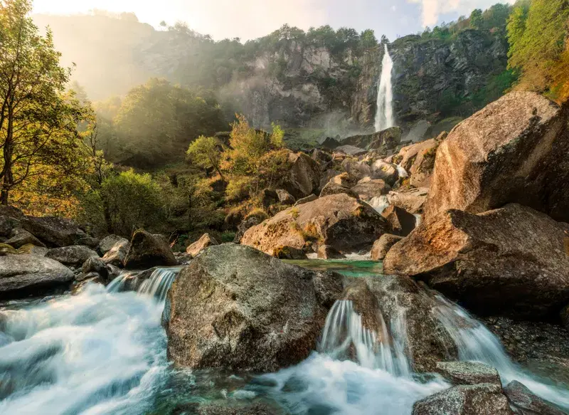 Cover Image for Embracing Nature: The Benefits of Natural Landscapes on Mental Health