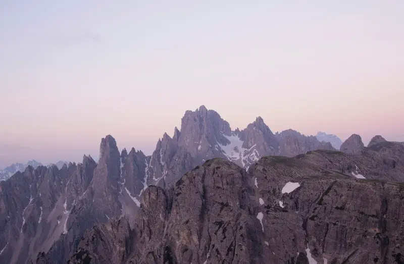 Cover Image for Embracing Nature: The Wellness Benefits of Mountain Retreats