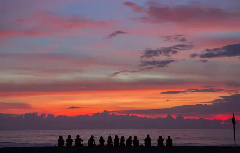 Cover Image for Embracing the Golden Hour: Nature's Stress Relief