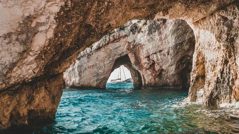 Cover Image for Exploring the Serenity of Zakynthos' Blue Caves: Nature's Underwater Wonders