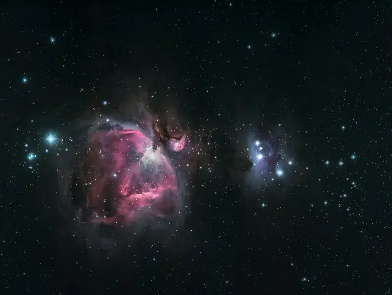 Cover Image for Finding Calmness in the Stars: The Therapeutic Benefits of Stargazing