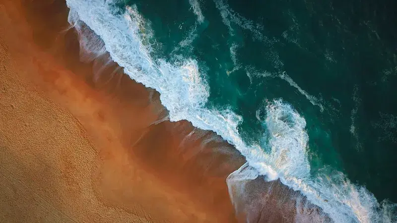 Cover Image for Finding Mindfulness in Nature: The Benefits of Ocean Landscapes