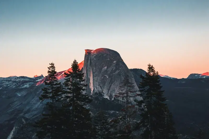 Cover Image for Finding Mindfulness in Nature: The Beauty of Sunsets