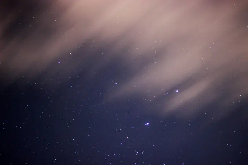 Cover Image for Finding Mindfulness Under the Night Sky