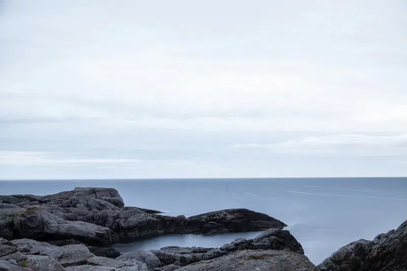 Cover Image for Finding Peace by the Water: The Benefits of Nature for Mental Well-being