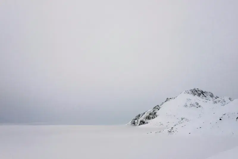 Cover Image for Finding Peace in Nature: The Benefits of Mountain Adventures