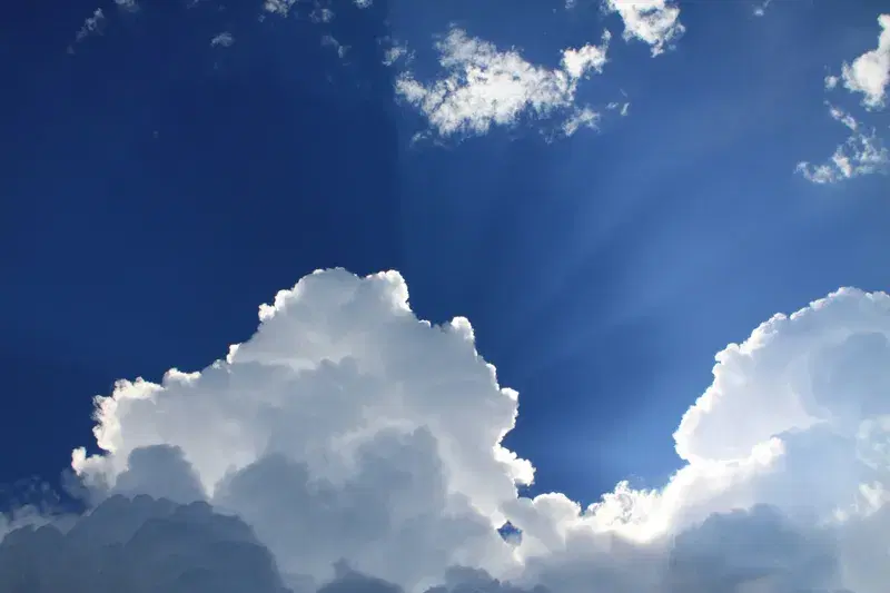 Cover Image for Finding Peace in Nature: Embracing Cloudy Days