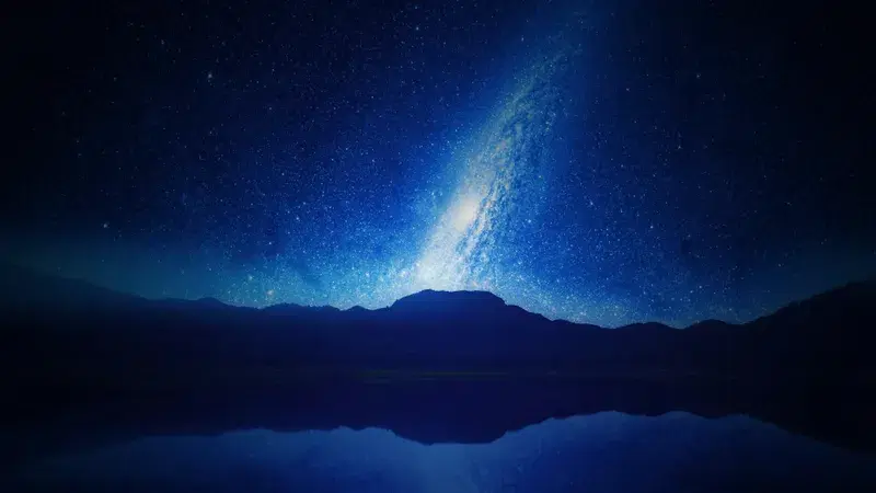 Cover Image for Finding Peace in the Cosmos: A Mindful Approach to Nature