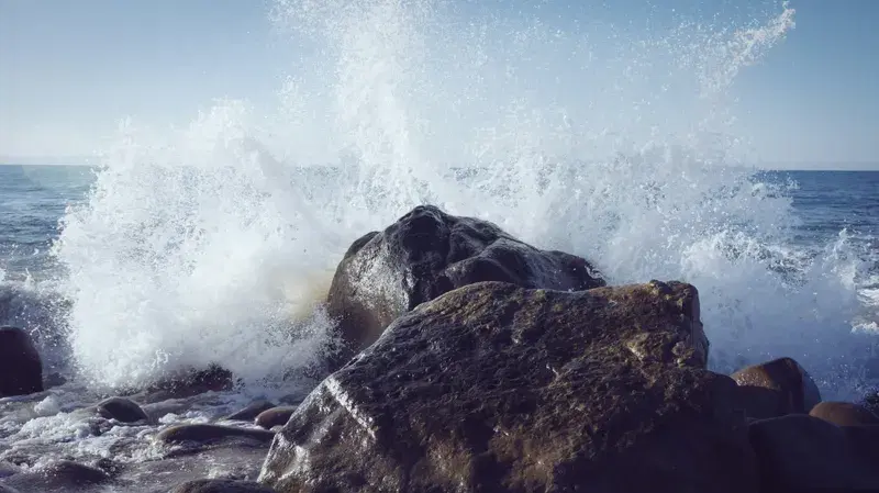 Cover Image for Finding Serenity in Nature: The Benefits of Coastal Environments