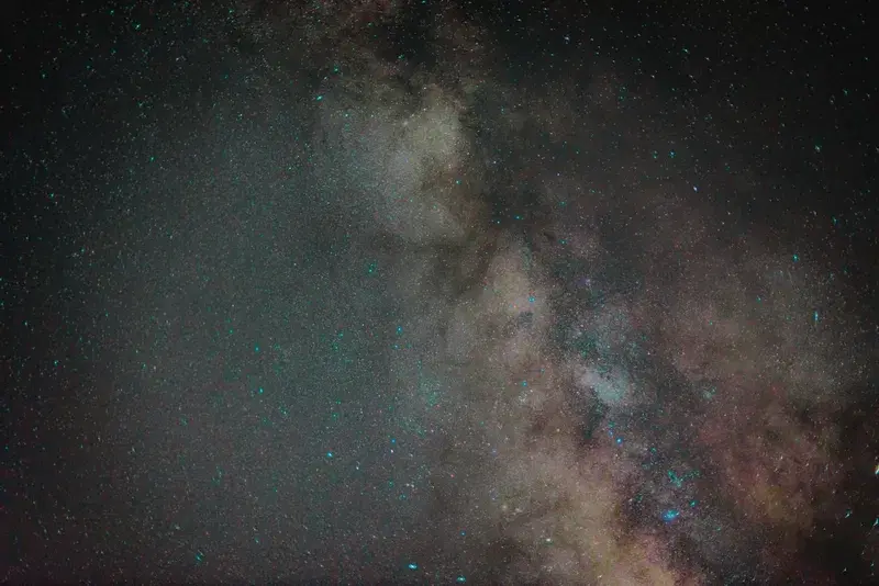 Cover Image for The Healing Power of Stargazing: Connecting with Nature at Night