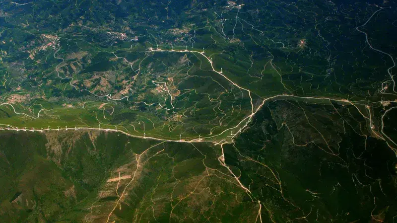 Cover Image for The Mindful Journey: How Aerial Photography Can Enhance Your Connection to Nature