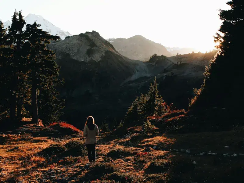 Cover Image for Finding Mindfulness in Autumn Mountain Adventures