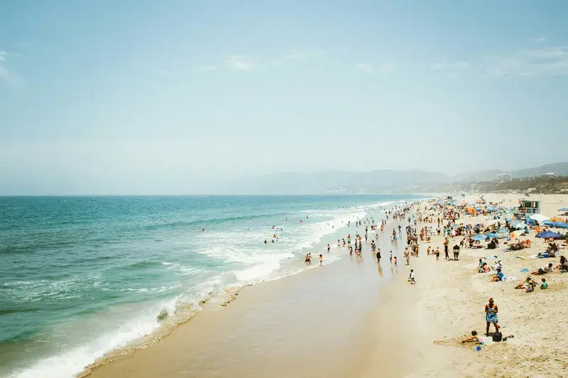 Cover Image for Embracing Mindfulness on Your Beach Vacation