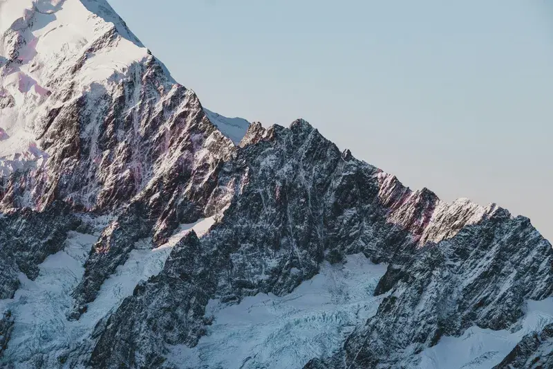 Cover Image for Finding Mindfulness in Majestic Mountain Landscapes