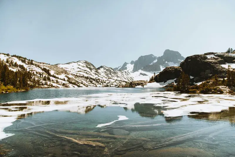 Cover Image for The Serenity of Nature: Mindfulness Practices Inspired by Garnet Lake