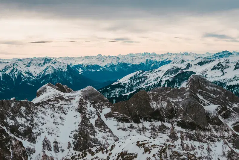 Cover Image for Embracing Nature: The Wellness Benefits of Adventuring in Snow-Covered Mountains